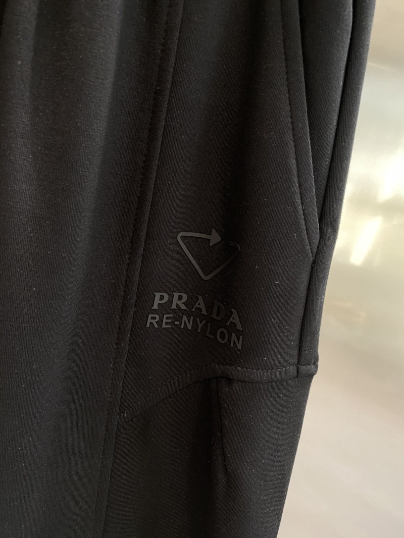 Pra*a long pants